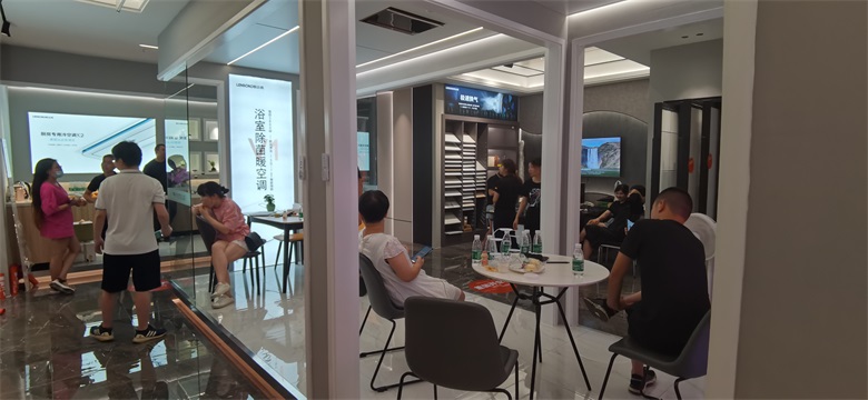 聯小邦重裝開業活動.jpg